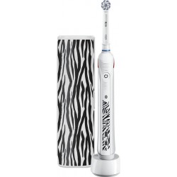 Oral-B Sma Brosse à dents électrique Oral-B Smart teen blanche avec etui zebre D601